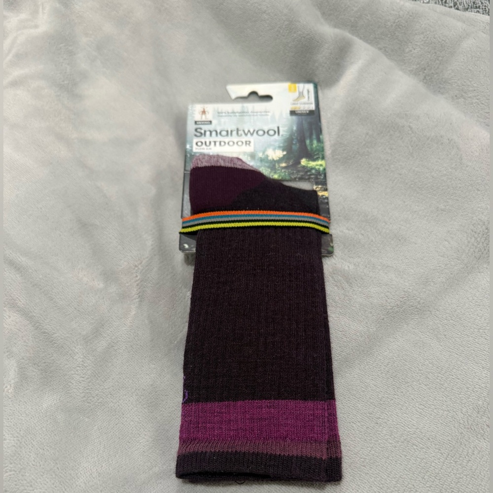 Smartwool Outdoor Plein Air Unisex Socks. Purple. Large.